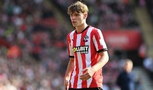 电子游戏平台-德天空：拜仁、莱比锡仍有意迪布林，球员愿意转会德甲俱乐部