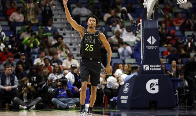 功亏一溃！墨菲19投11中高效砍下31分5板2助 可惜关键抛投打铁